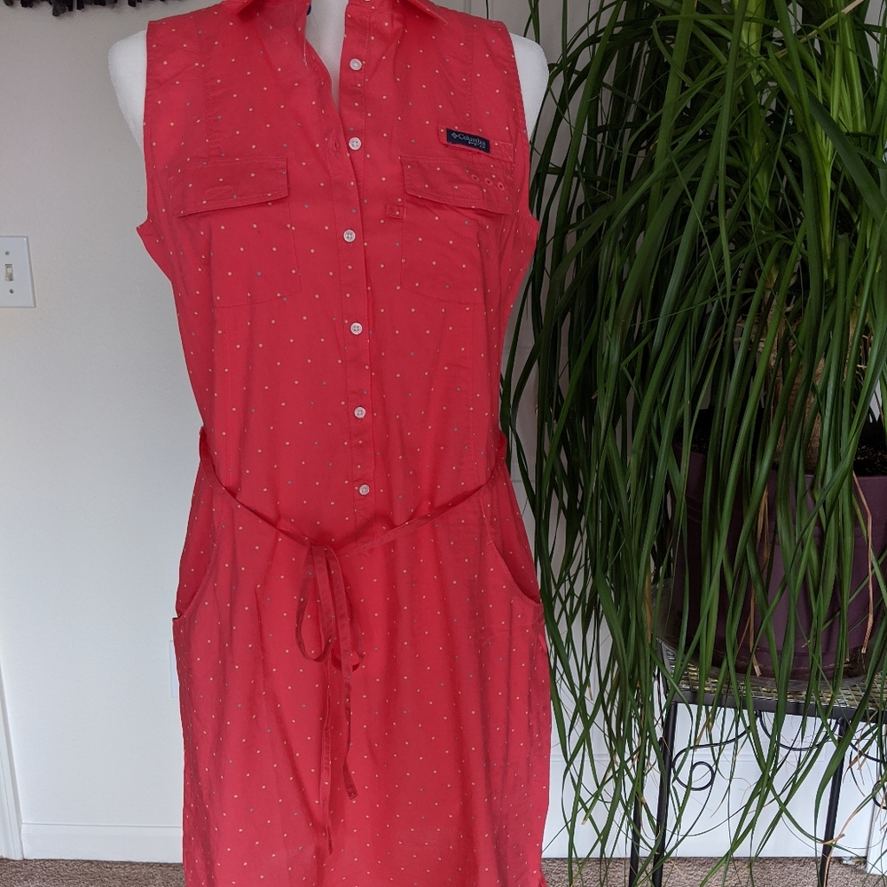 Cute Columbia sleeveless dress